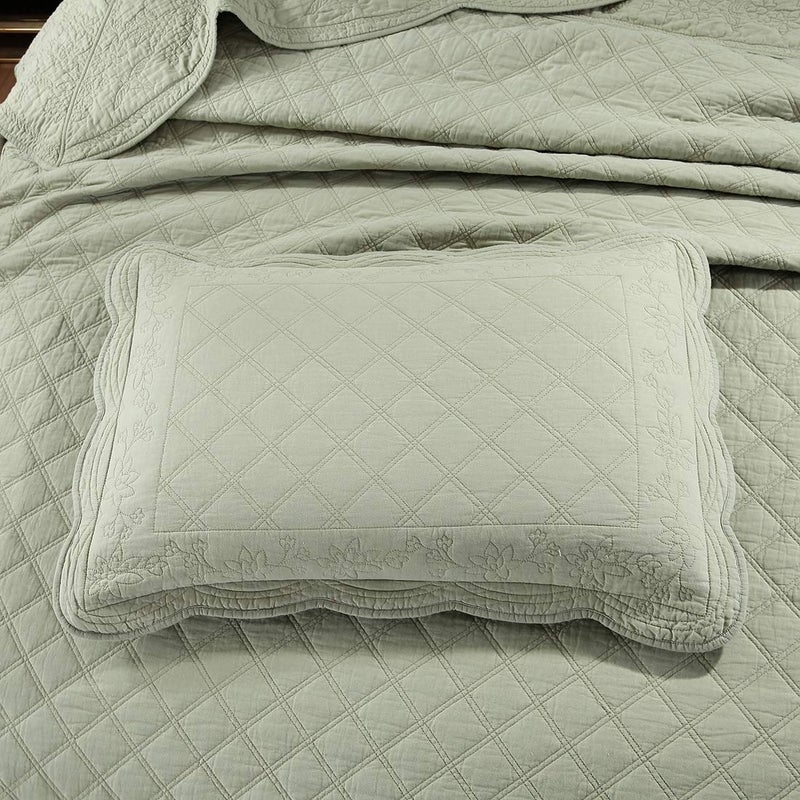 vctops 100% Cotton Floral Embroidered Quilt Set 3-Piece Oversize Queen Size Reversible Diamond Pattern Quilted Bedspread Coverlet Bed Cover (Oversize Queen,Green) - Image 4